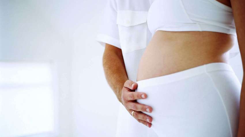 Шостий місяць вагітності - ваш малюк чує вас і відповідає поштовхами 