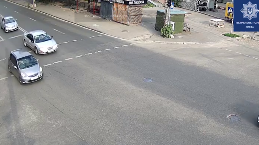 Пьяные водители двух авто не смогли поделить дорогу в Киеве