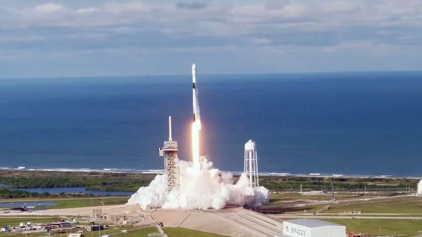 Компания SpaceX начнет создавать космические корабли в Лос-Анджелесе