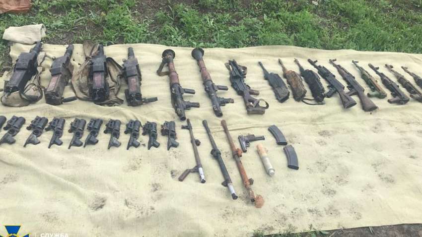 Военные пытались похитить оружие из воинской части