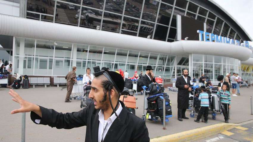 Аеропорт "Бориспіль" додав 93 рейси для паломників-хасидів