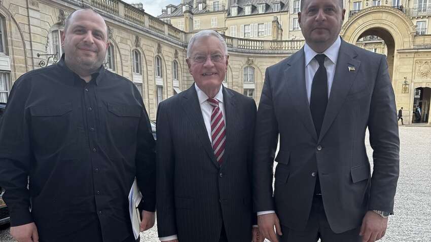 Перші результати переговорів у Парижі: що повідомив Келлог Перші результати переговорів у Парижі: що повідомив Келлог