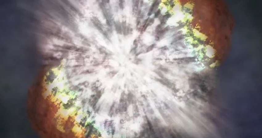 Ученые впервые в истории увидели в деталях взрыв массивной звезды 