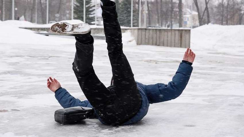 Травми через ожеледицю: як отримати компенсацію в Україні