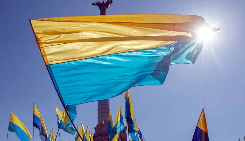 В Киеве собирают Майдан из-за скандального решения ЦИК