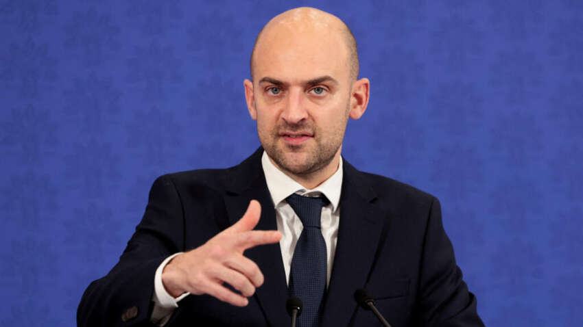 Намек на продолжение войны: во Франции рассказали, на сколько лет Украине хватит поддержки ЕС Намек на продолжение войны: во Франции рассказали, на сколько лет Украине хватит поддержки ЕС