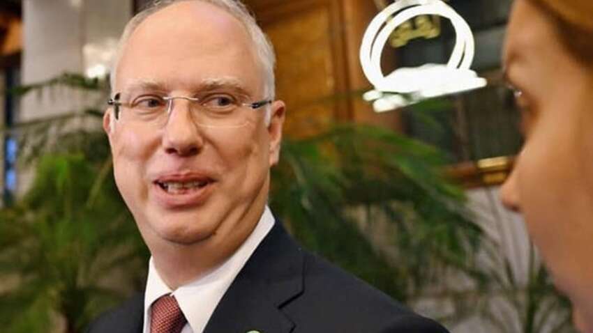 Москва снова удивила: почему на самом деле главный переговорщик Путина улетел в США Москва снова удивила: почему на самом деле главный переговорщик Путина улетел в США