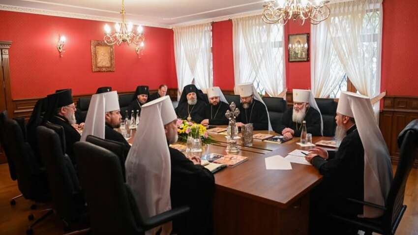 Скандал после смерти Филарета: ВЦУ вызывает патриарха УПЦ КП на церковный суд Скандал после смерти Филарета: ВЦУ вызывает патриарха УПЦ КП на церковный суд