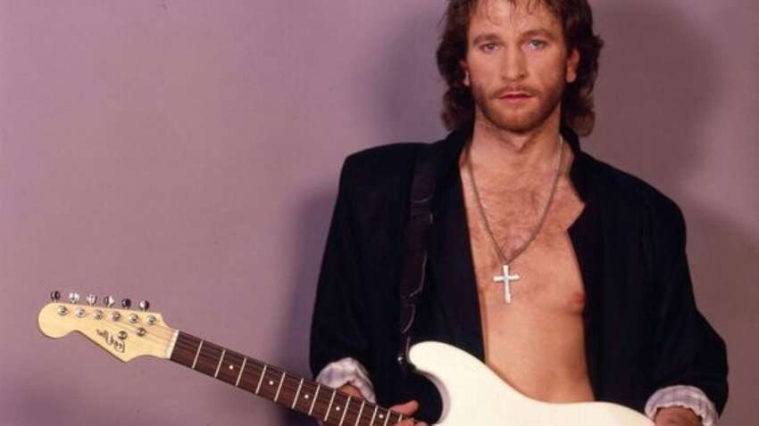 Багатьох російських артистів викликають до суду у справі про давнє вбивство 