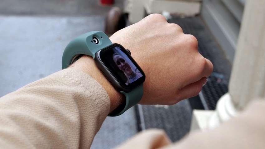 Смарт-годинники обзаведуться камерами прямо на ремінцях