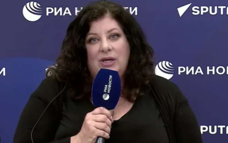 Путин дал российское гражданство скандальной экс-помощнице Байдена