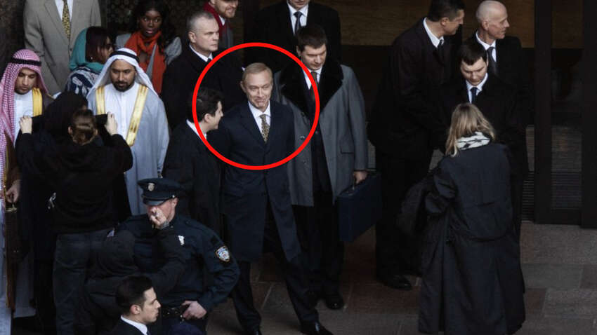 Джуд Лоу в ролі Путіна: з'явилися перші кадри зі зйомок фільму "Чарівник Кремля"