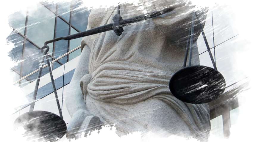 У Львові замінували суд