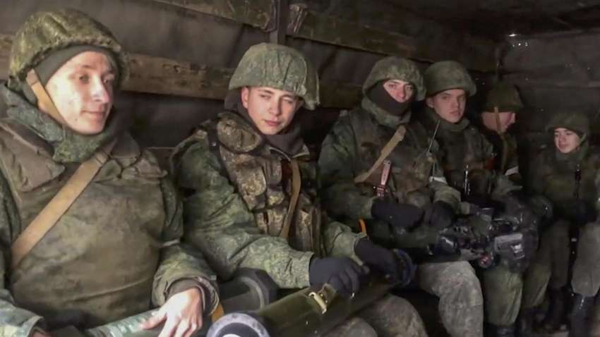 Россия пошла в наступление: в Генштабе назвали направления, где оккупанты пытаются прорвать оборону ВСУ Россия пошла в наступление: в Генштабе назвали направления, где оккупанты пытаются прорвать оборону ВСУ