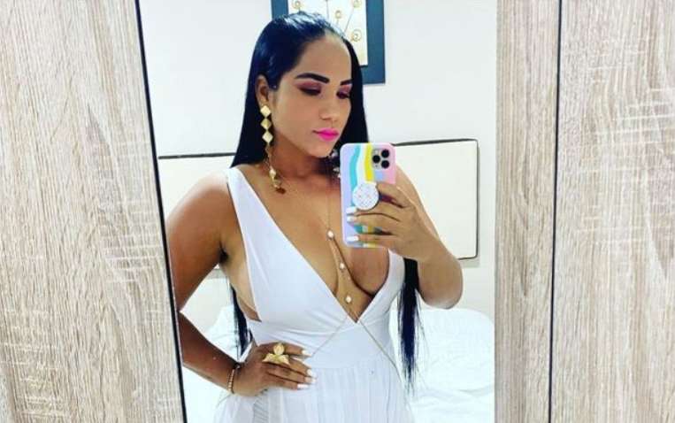 Мать троих детей не пустили на собрание в школу из-за откровенного наряда: в чем пришла женщина Мать троих детей не пустили на собрание в школу из-за откровенного наряда: в чем пришла женщина