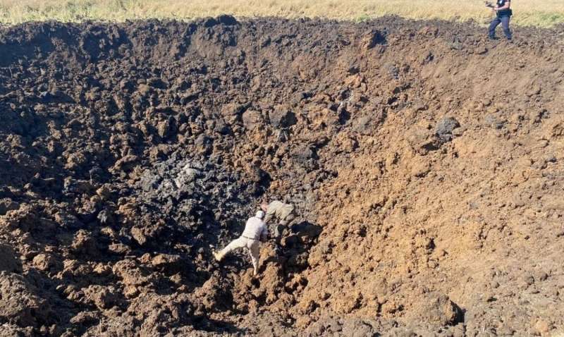 В Краснодарском крае  РФ произошел взрыв у военного аэродрома В Краснодарском крае  РФ произошел взрыв у военного аэродрома