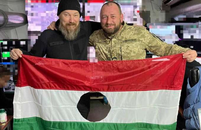 В Венгрии призвали собирать деньги для Украины из-за коррупции Орбана В Венгрии призвали собирать деньги для Украины из-за коррупции Орбана