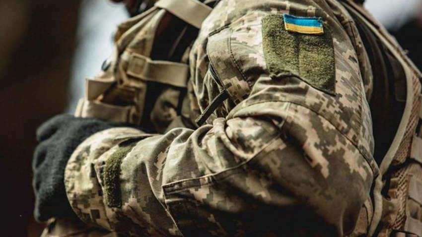 В Тернополе "похоронили" живого мужчину вместо павшего Героя. Фото В Тернополе "похоронили" живого мужчину вместо павшего Героя. Фото