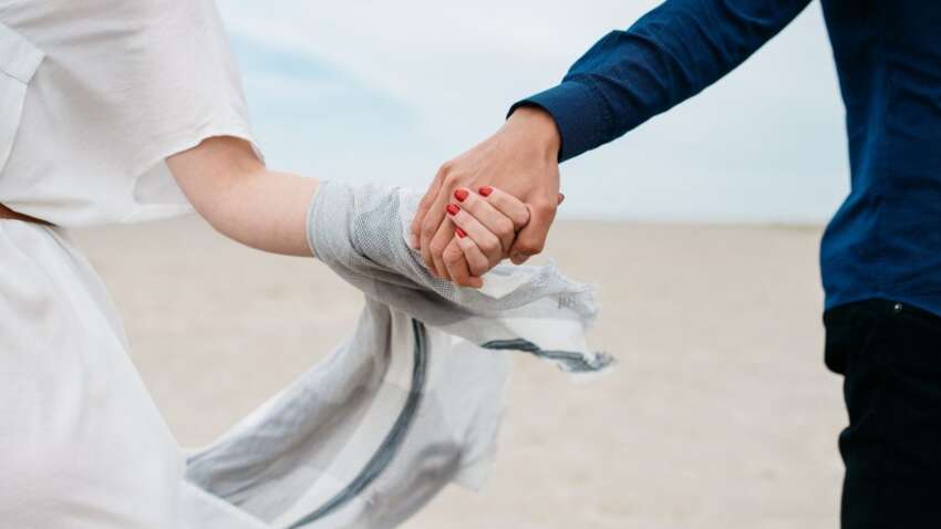 Украинцы назвали главное предназначение женщины: опрос поразил стереотипом 