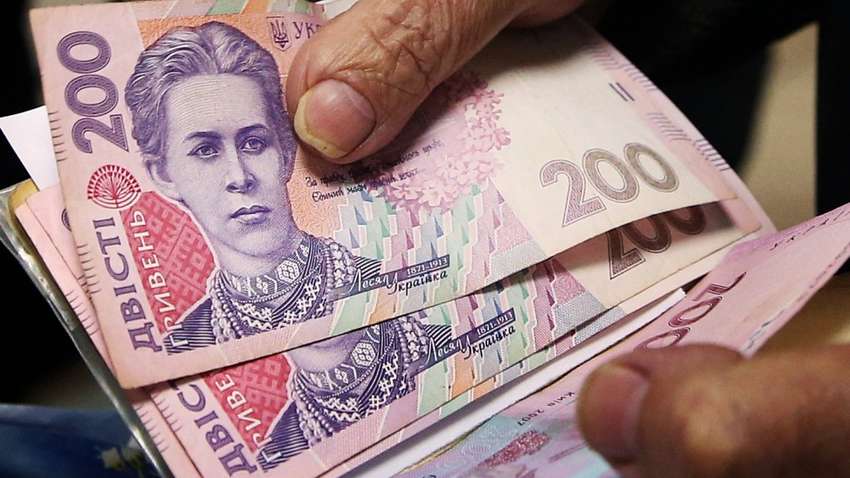 Верификация социальных выплат: эксперты рассказали, почему Зеленский ветировал закон