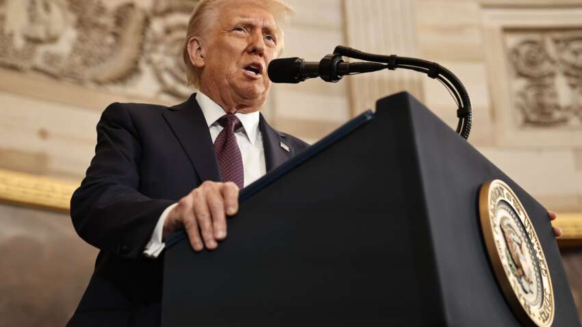 Пентагон скликав термінову нараду генералів та адміралів: готується виступ Трампа Пентагон скликав термінову нараду генералів та адміралів: готується виступ Трампа