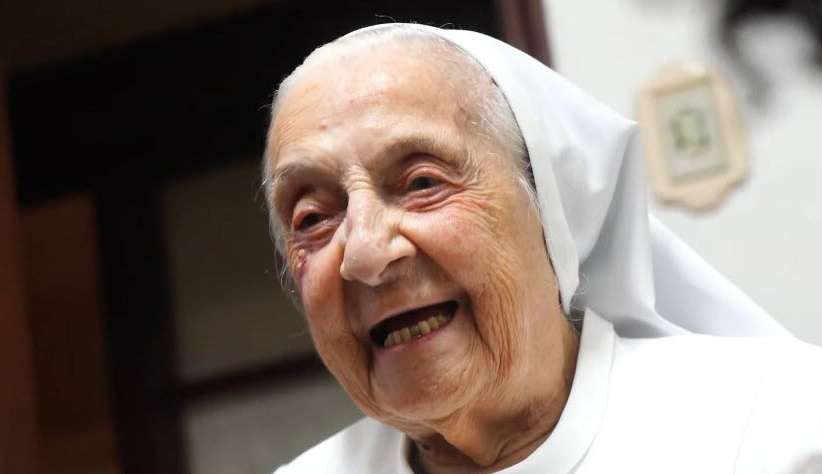 Кто сейчас самый старый человек в мире: он раскрыл секрет своего долголетия