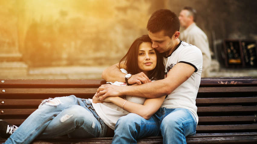 Як зберегти стосунки, якщо вони на межі розпаду