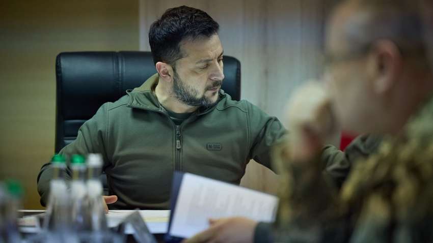 Зеленський готовий провести вибори під час війни, але є нюанс