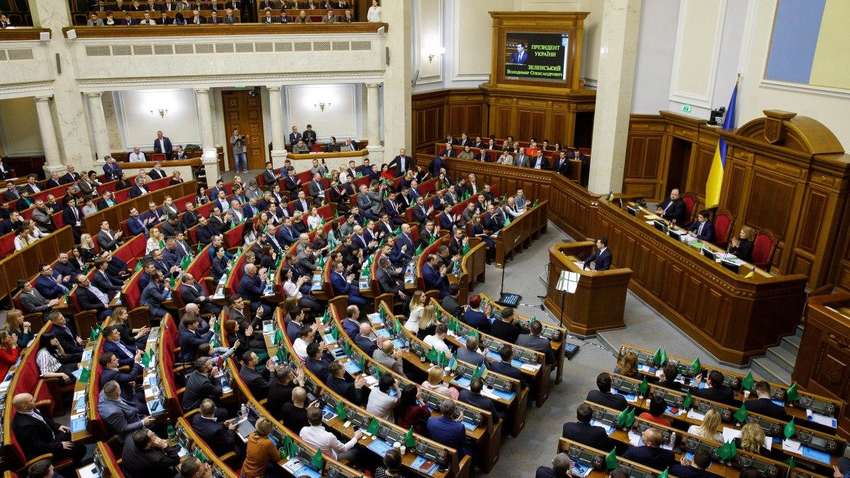 Внеочередные заседания Рады: хроника событий