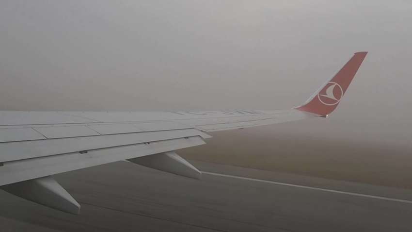 Дві посадки в глибокому тумані, діти кричали, - пасажир рейсу "Єгипет-Харків"