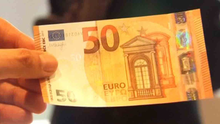 В Северной Македонии замминистра подал в отставку из-за взятки в 50 евро