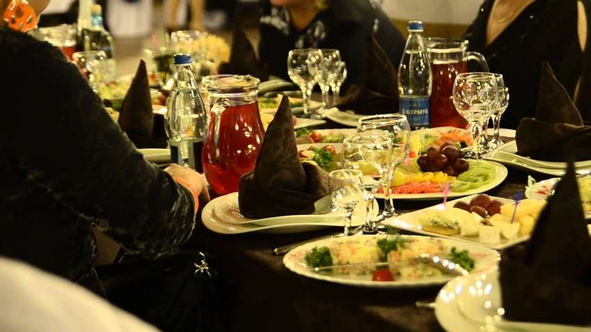 В Киеве нашли еще несколько ресторанов, которые не закрылись на карантин