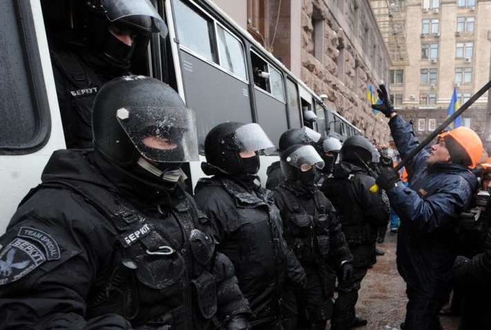 ТОП подій вівторка: новий онлайн-сервіс і загроза обміну полоненими через екс-беркутівців