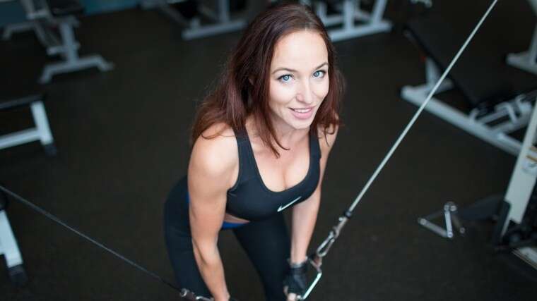 Как быстро привести себя в форму перед летом: дельные советы