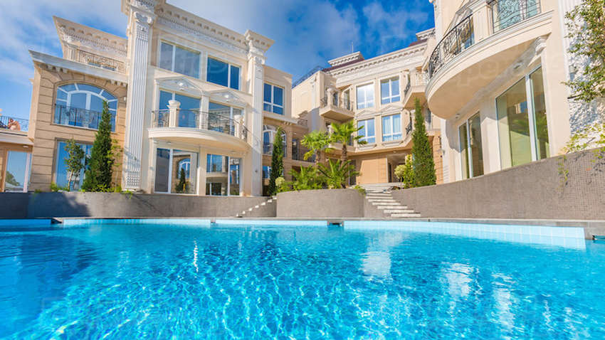 Щоб відпочити і заробити: попит на курортну нерухомість серед українців зріс