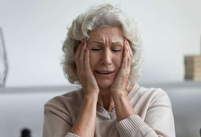 Почему женщины чаще болеют болезнью Альцгеймера