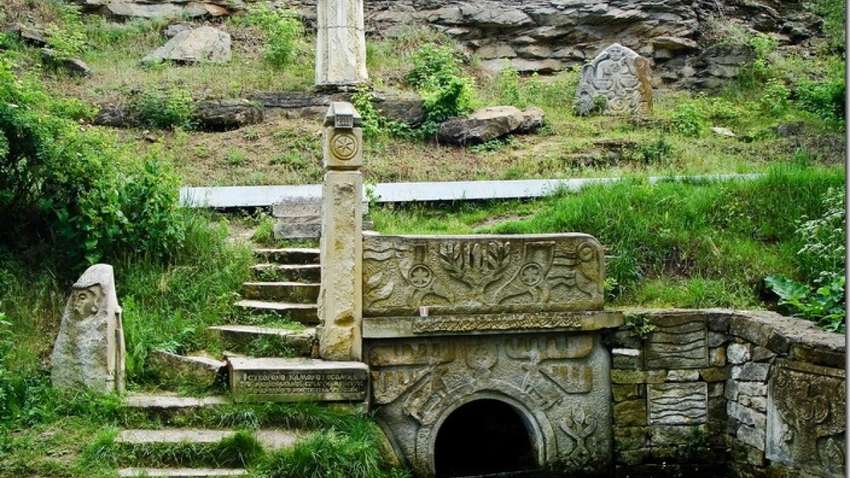 Места силы в Украине: где можно восстановить энергию (ФОТО) Места силы в Украине: где можно восстановить энергию (ФОТО)