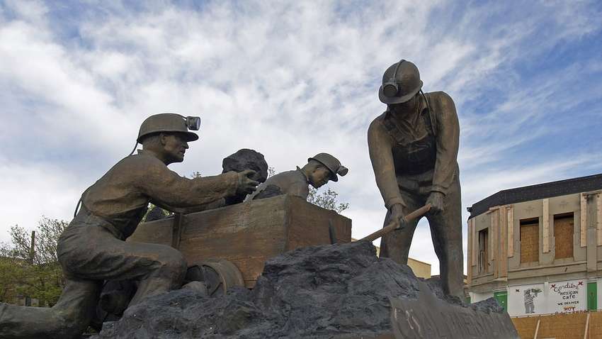 Закон №5600: какие льготы получат некоторые предприятия