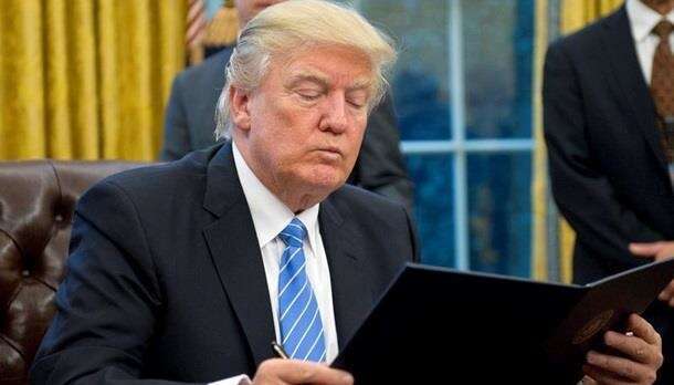 Трампа просят унять пыл: чем возмущены республиканцы Трампа просят унять пыл: чем возмущены республиканцы