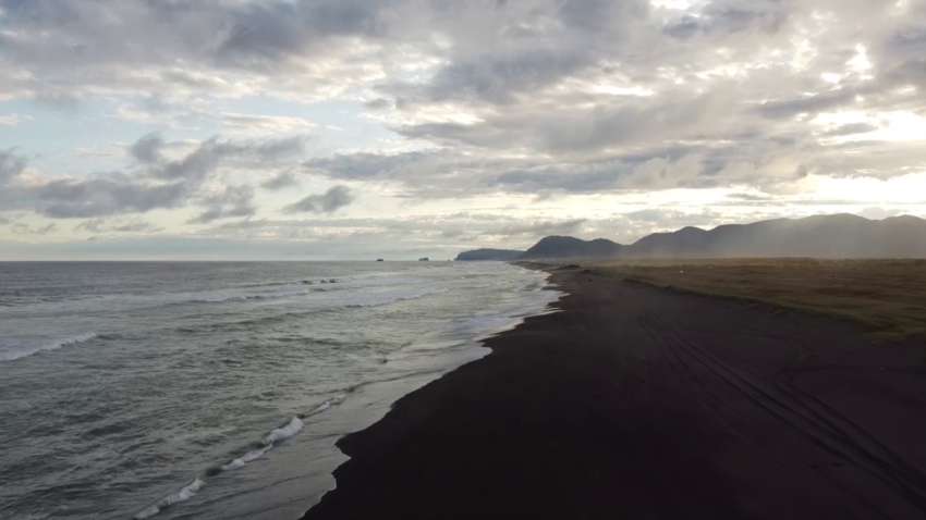 Все живе вимерло: серфери розповіли шокуючі подробиці про масштабне забруднення океану