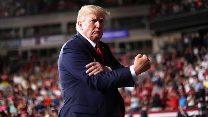 Лікар розповів, як Трампа затягували в спортзал і обмежували в їжі 