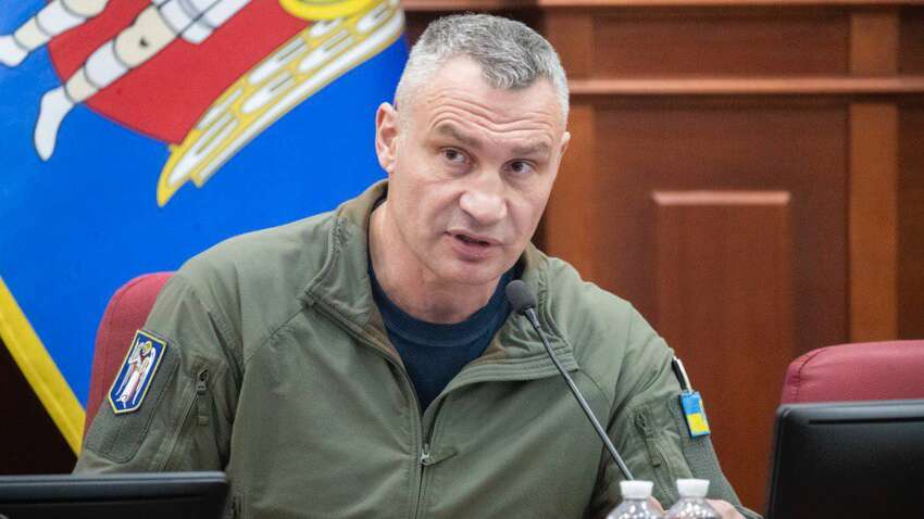 Кличко почав виправдовуватися: чи готувався Київ до зими насправді