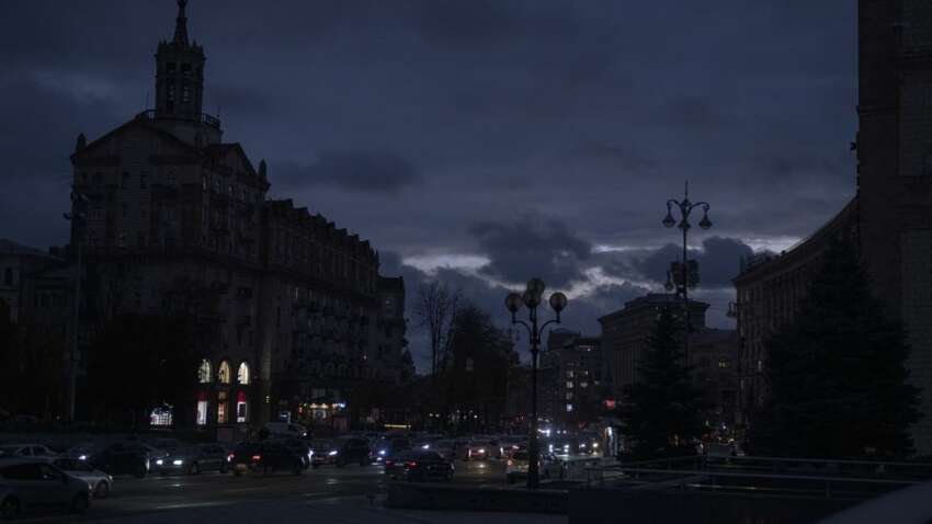 В Минэнерго назвали три области, где самые большие отключения электроэнергии после атаки РФ В Минэнерго назвали три области, где самые большие отключения электроэнергии после атаки РФ