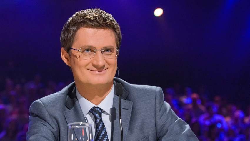 Ігор Кондратюк: "На карантині читав книги, дивився кіно і розпочав гру «Караоке на дивані» в Інстаграмі"