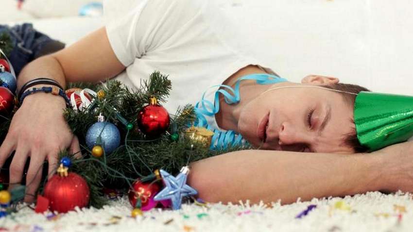 Как прийти в себя после новогоднего застолья