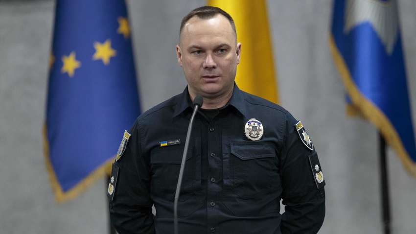 Будут ли полицейские выдавать повестки: ответ главы Нацполиции Будут ли полицейские выдавать повестки: ответ главы Нацполиции