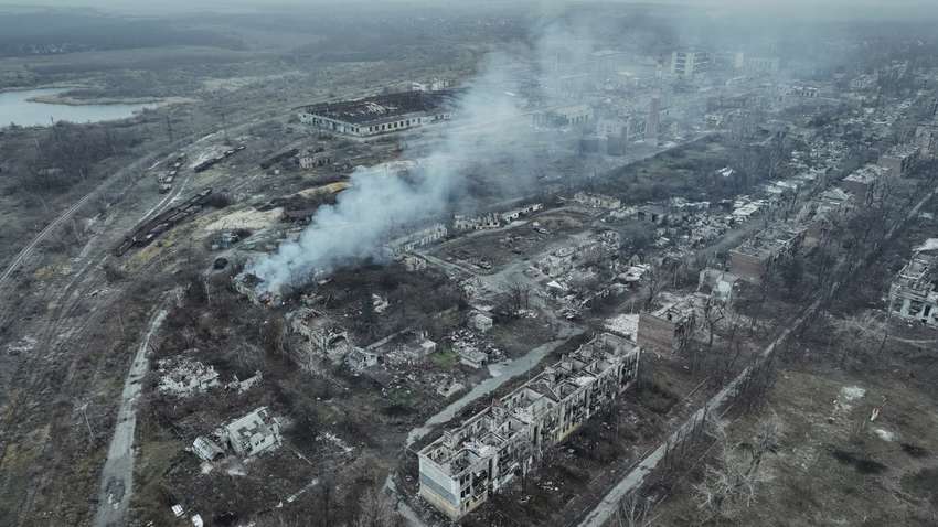 Як зараз виглядає фронтовий Часів Яр: в МВС показали жахливі фото