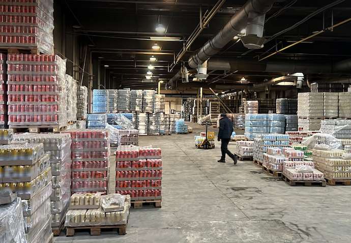 Убытков на 800 млн: сеть «короля обнала» Стрелковского, которую годами не замечала налоговая, накрыло БЭБ