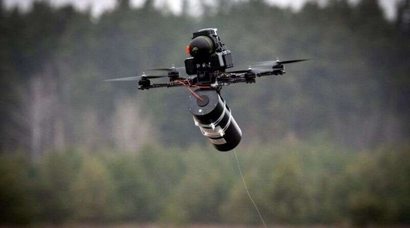 Загроза не тільки з неба: росіяни роблять засідки оптоволоконних дронів у траві – військовий