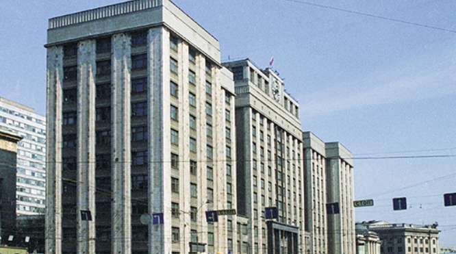 Россия затягивает железный занавес: что запретят госслужащим  Россия затягивает железный занавес: что запретят госслужащим